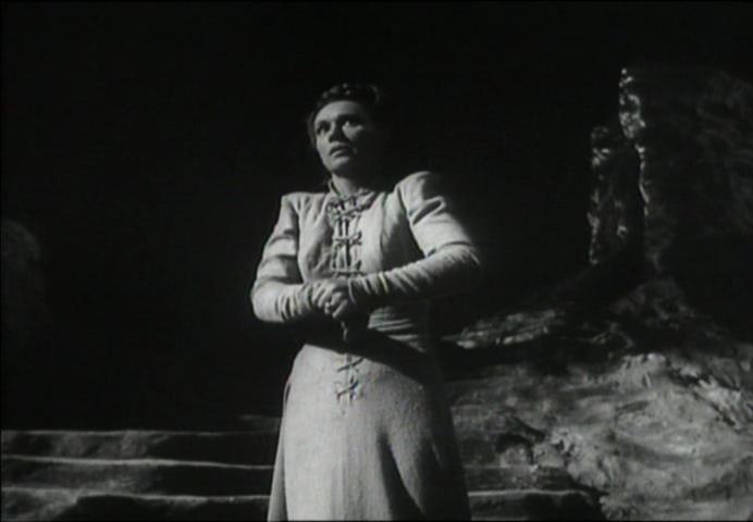 Jeanette Nolan in Sleepwalking Scene from MacBeth